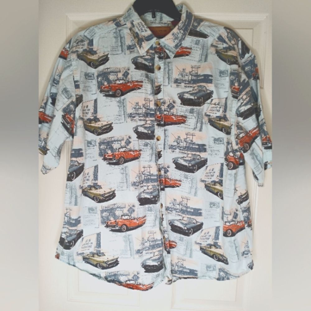 Clear Water Men's Short Sleeve Button Up Pocket Shirt XXL Blue Cars&City Print.